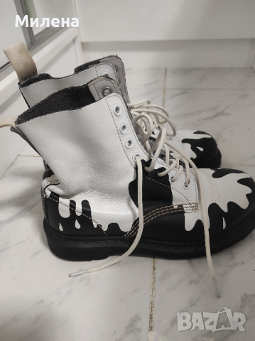 Дамски кубинки Dr. Martens, снимка 4 - Дамски боти - 44712803