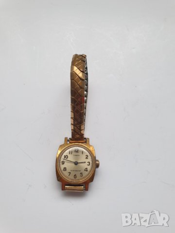 Дамски позлатен механичен часовник Timex, снимка 2 - Дамски - 40939760