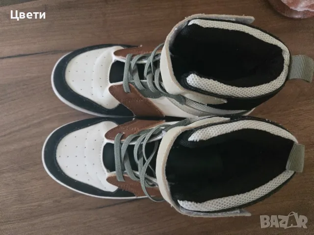 Маратонки високи 38 номер,  LC WAIKIKI , снимка 3 - Детски маратонки - 49855053