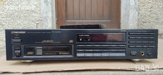 Pioneer PD-M550  6 CD player + дистанционно , снимка 1 - Аудиосистеми - 41085049