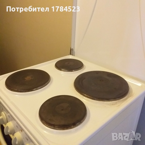 Печка Индезит за части., снимка 2 - Печки, фурни - 52801673