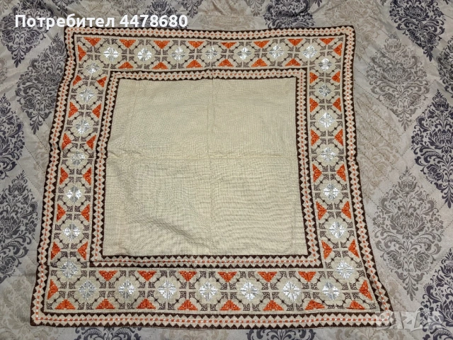 Ръчно бродирани карета, снимка 2 - Покривки за маси - 53057174