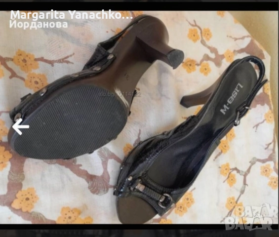 Нови дамски кожени обувки 