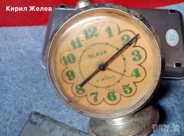 SLAVA 11 JEWELS MADE in USSR Стар КОЛЕКЦИОНЕРСКИ РУСКИ МЕХАНИЧЕН БУДИЛНИК СЛАВА 44052, снимка 5 - Антикварни и старинни предмети - 47695163
