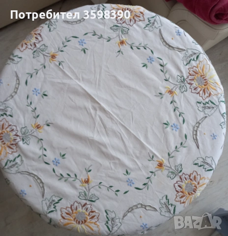 Памучна покривка с бродерия елипса ф170×180 см. , 8 салфетки , снимка 3 - Покривки за маси - 53848542