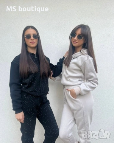 Дамски комплект с камъчета