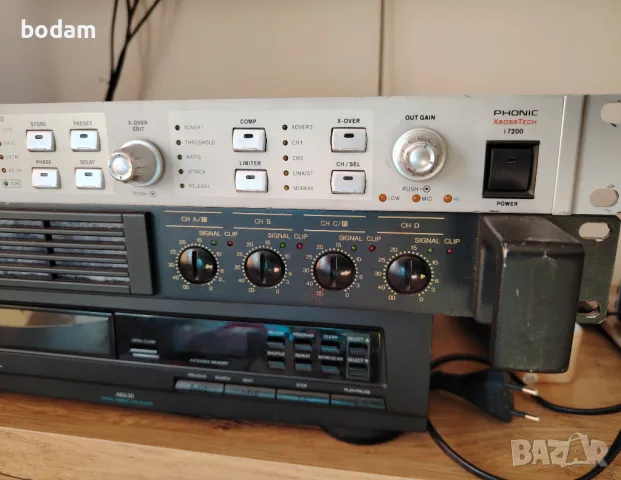 Phonic Xross Tech i7200 Digital Crossover, снимка 5 - Ресийвъри, усилватели, смесителни пултове - 50001737