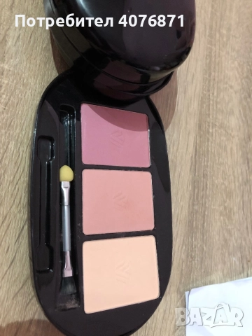 сенки за очи +пудра , снимка 2 - Козметика за лице - 52022976