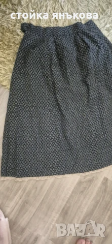 Продавам тъмносиня пола винтидж, снимка 5 - Поли - 51277737