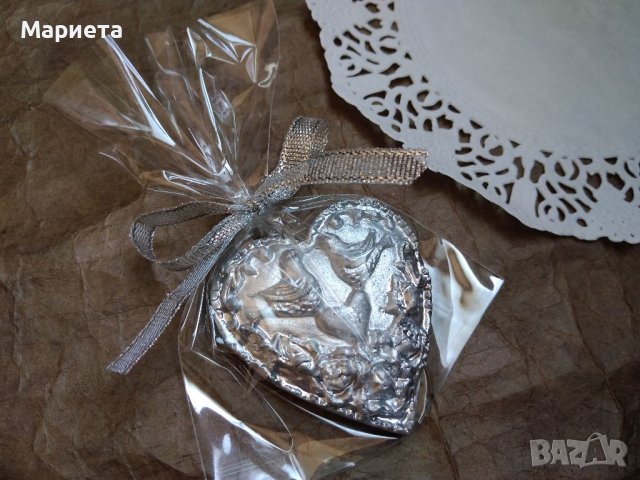 Подаръчета за гости в сребърно Подаръчета за Кръщене Сватба Гипсови Фигурки Сърце Подаръци за гости , снимка 2 - Сувенири на едро - 41455956