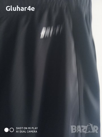 Nike dri fit размер M-L., снимка 8 - Къси панталони - 41558599