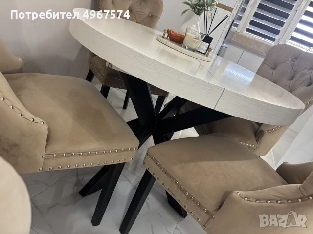 Трапезна маса с 4 стола, снимка 7 - Маси - 56337793