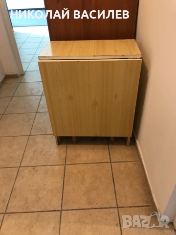 Разтегателно  бюро  / Повдига. се  от  двете  страни . Много  стабилно ., снимка 2 - Бюра - 53766162