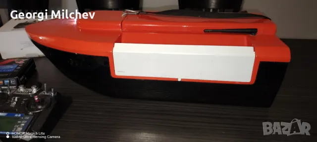 Лодка за захранка с GPS, снимка 10 - Екипировка - 47412933