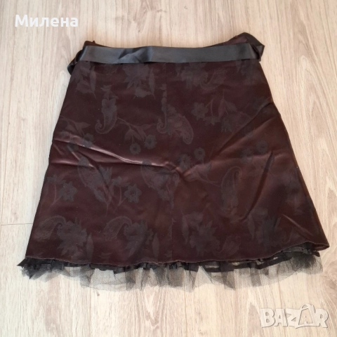 Официална дамска пола Green&Country - М/L, снимка 5 - Поли - 18349735