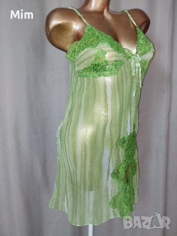 М Ефирна нощница в зелено с дантела 