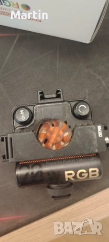 Продавам Zhiyun-Tech FIVERAY M20C Combo. , снимка 2 - Светкавици, студийно осветление - 52650983