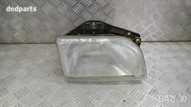 Десен фар Ford Fiesta 1990г.	