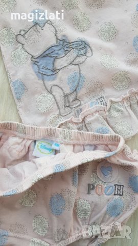 Бебешка рокля с гащички Мечо Пух  размер 6 месеца, снимка 2 - Бебешки рокли - 41005541