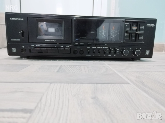Grundig CNF-350 ДЕК 