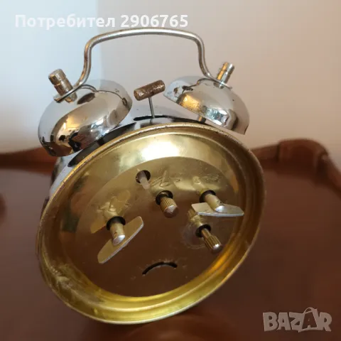 Часовник будилник с камбанки Китайски работещ, снимка 5 - Антикварни и старинни предмети - 49474807