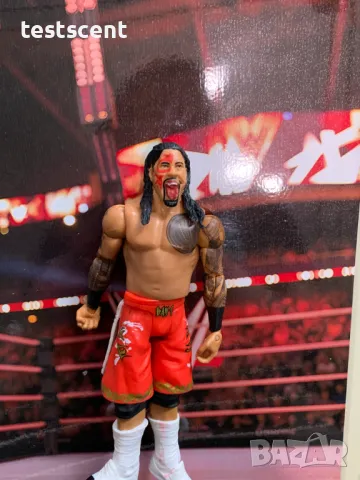 Екшън фигура WWE Jimmy Uso Джими Усо The Bloodline Battle Pack Mattel figure играчка, снимка 10 - Други - 49512745