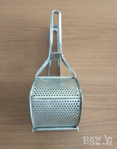 Преса за картофи и други зеленчуци , снимка 4 - Аксесоари за кухня - 51105275