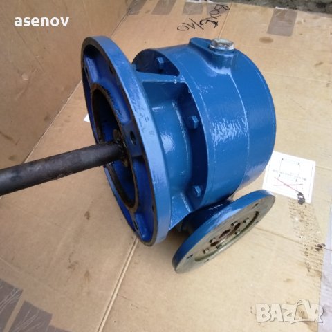 Червячен редуктор , снимка 4 - Други машини и части - 40250475