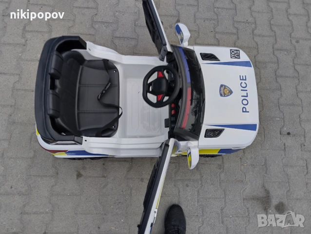 POLICE акумулаторен джип SQUAD бял, снимка 10 - Други - 53849908