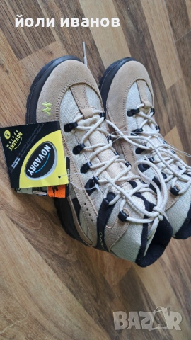 Туристически обувки нови 40 номер
