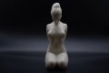 Ръчно изработена статуетка на женска гола фигура на колене от мрамор, снимка 1 - Статуетки - 40470774