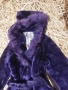 Зимно дебело дамско еко палто в цвят лилаво мастило, с естествен пух по качулката. S/M Ново , снимка 4