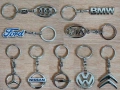 Хромиран ключодържател с емблема на автомобил, снимка 1