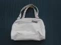 Мини дамска бяла чантичка, снимка 4