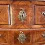 Античнен голям комод с мраморен плот и инкрустирани орнаменти, снимка 9