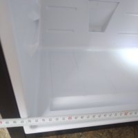 Мини бар / мини хладилник с терморегулатор / LED осветление  Обем: 38 литра Охлажда храна и напитки , снимка 4 - Хладилници - 44341129