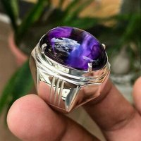 Мъжки пръстен с виолетов циркон, посребрен, снимка 1 - Пръстени - 34249436