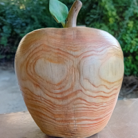Две ябълки. Дърворезба., снимка 7 - Декорация за дома - 44549670