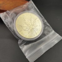 Монета "Канадски кленов лист - 1 OZ", снимка 3 - Нумизматика и бонистика - 33918469