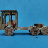 Камионче - дървено , снимка 3 - Колекции - 35983931