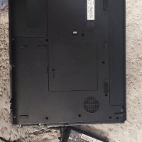 Лаптоп HP 530 , снимка 6 - Лаптопи за дома - 39458571