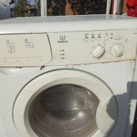 Пералня Indesit за части, снимка 2 - Перални - 42406718