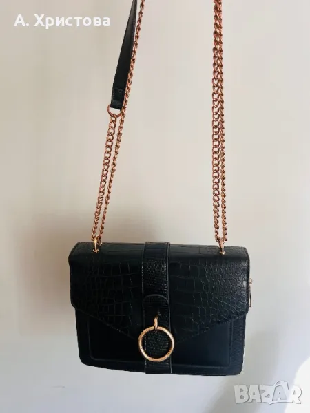 Черна дамска чантичка, снимка 1