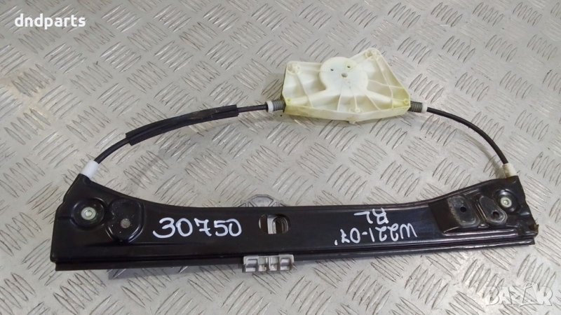 Стъклоповдигач Mercedes S-Class W221 2007г.(заден ляв)	, снимка 1