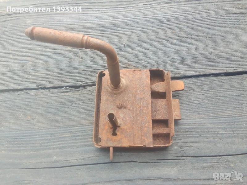 Стара брава за врата, снимка 1