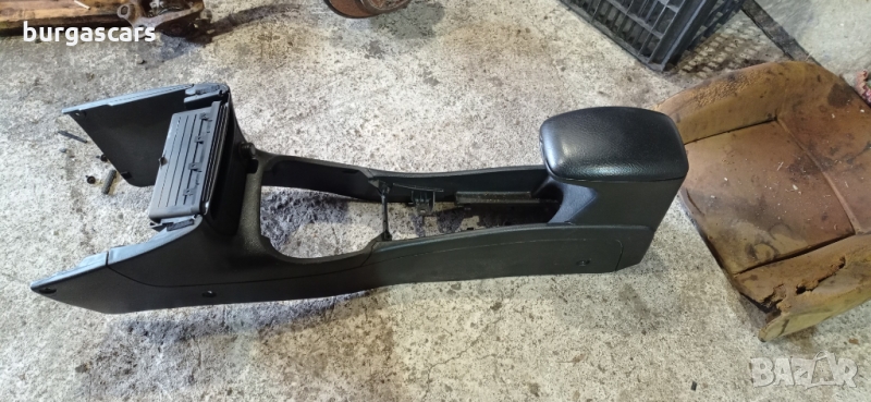 Подлакътник Opel Vectra B -50лв, снимка 1