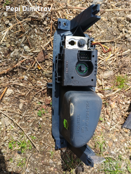 Оригинален часовник Renault Clio II Kangoo. 7700421038 , снимка 1