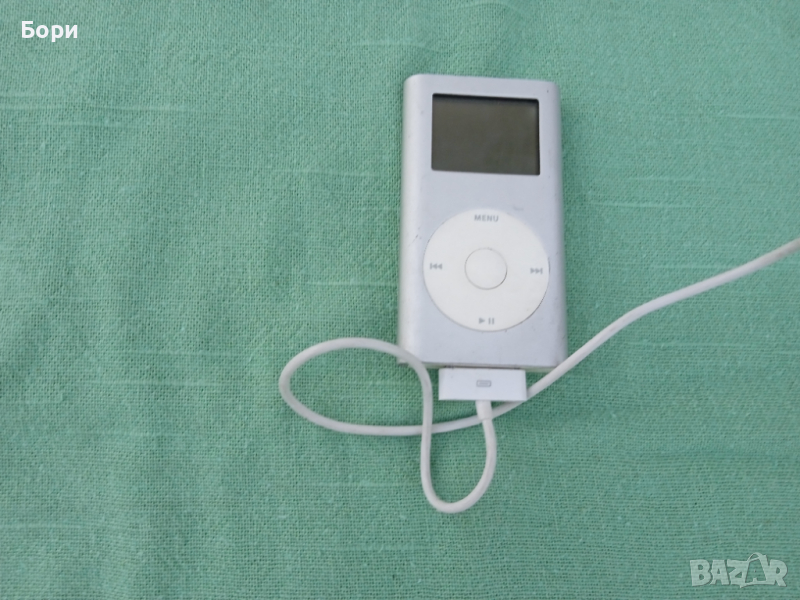 Apple iPod Model A1051 , снимка 1