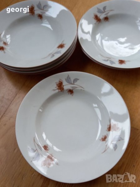 Български порцеланови чинии , снимка 1