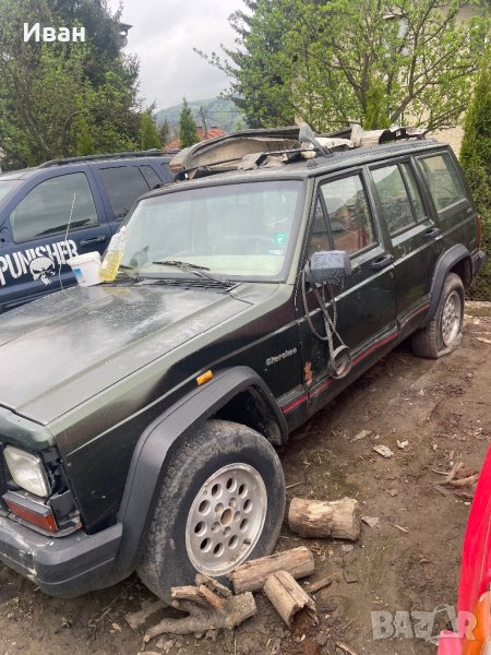 Cherokee XJ 2.5vm за части, снимка 1